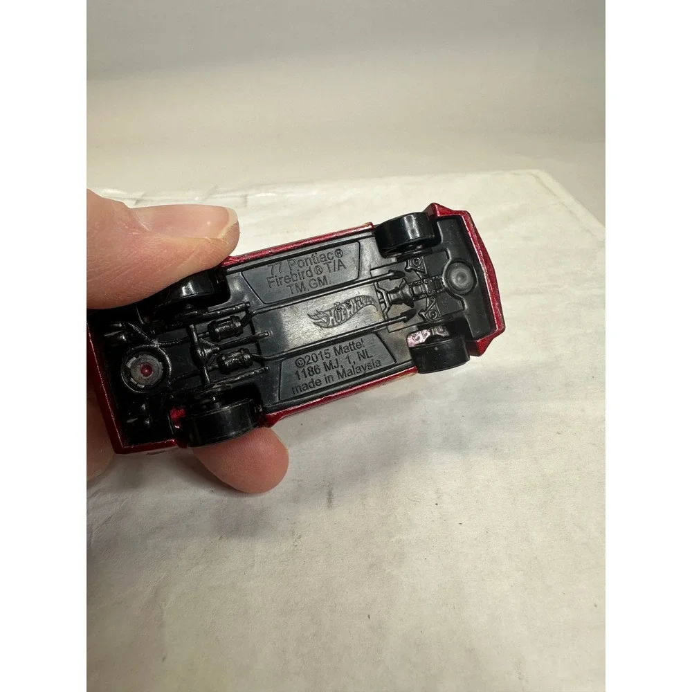 Hot Wheels 77 Pontiac Firebird T A Red Flames Diecast Toy Car‎ 2015